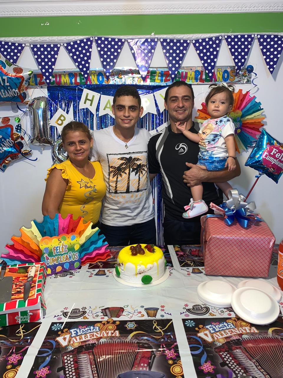 Arceneth Caicedo, Andrés Cadena Caicedo, Nelson Cadena, Mia Cadena Gutiérrez.